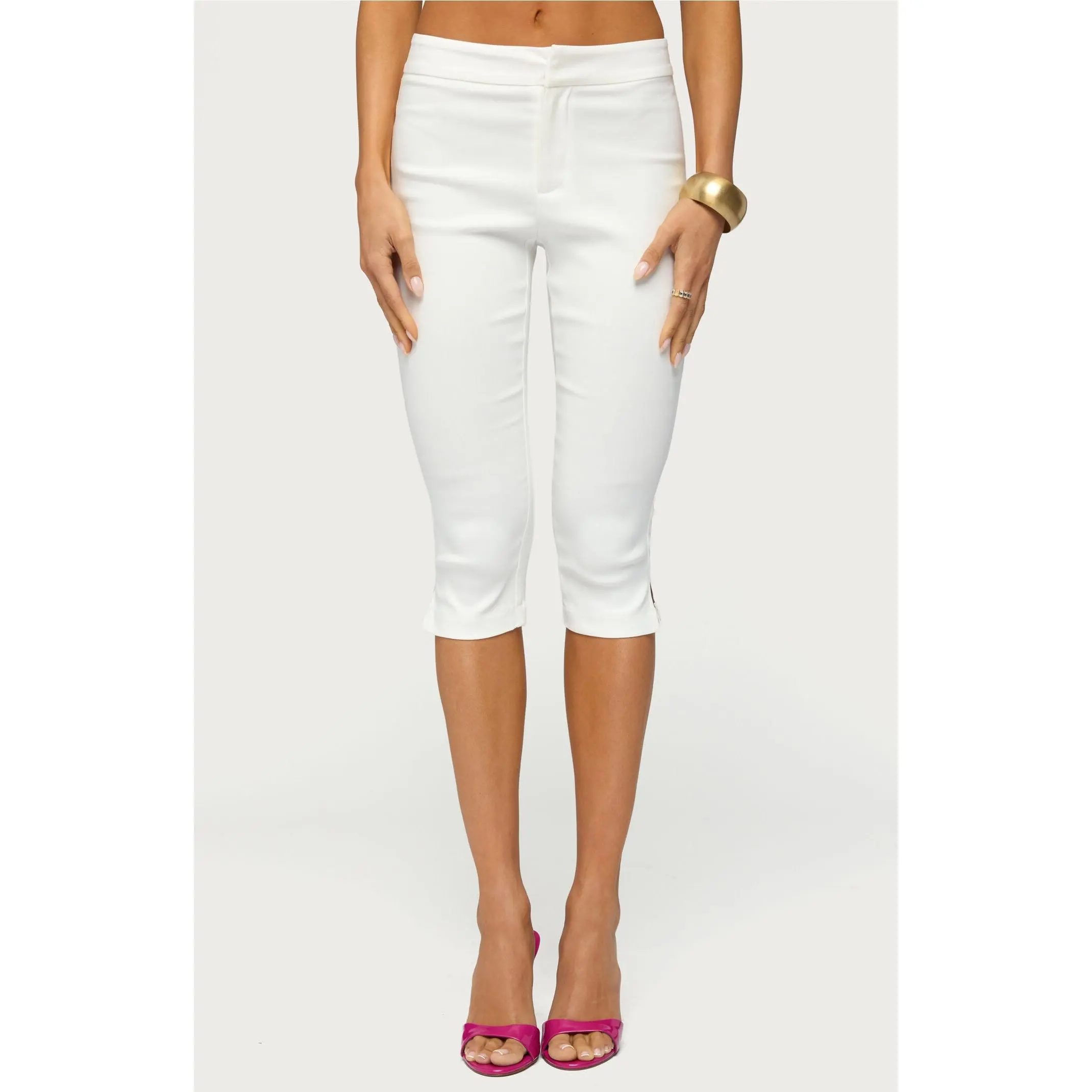 Edikted Women's Sarafina Capri Pants
