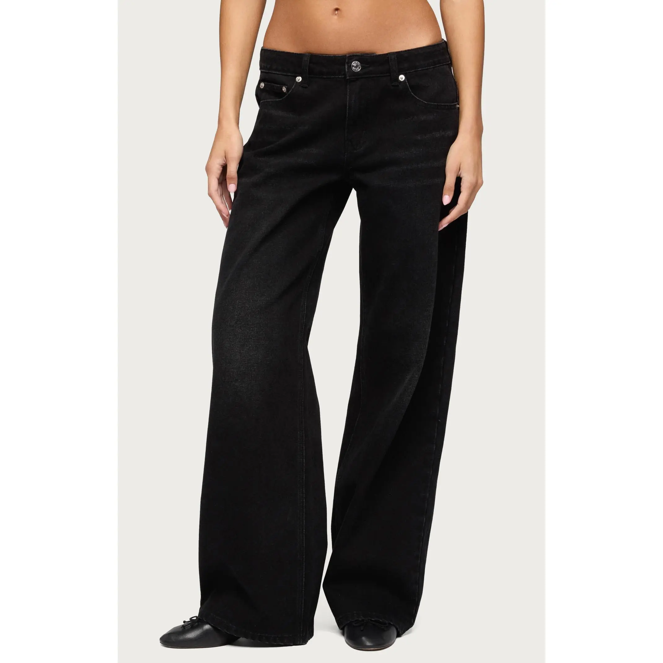 Edikted Women's Raelynn Washed Low Rise Baggy Jeans