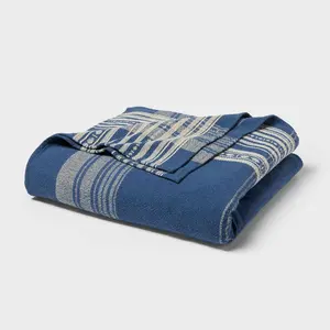 Full/Queen Yarn Dyed Plaid Cotton Blanket Dark Blue - Threshold