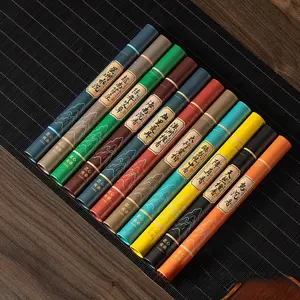 Sandalwood & Agarwood Incense Sticks Fresh Deodorizing Aroma Sticks Wormwood Xingzhou Aged Agarwood Pear Imperial Palace Incense Indoor Aromatherapy for Relaxing Environment fragrance