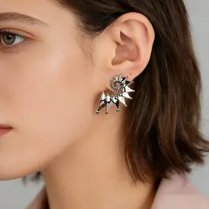 2PCS Spiral Shell Stud Earrings