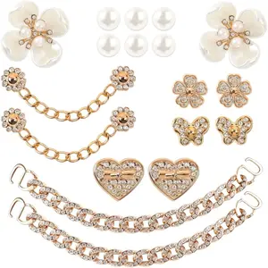 SOGLLQAM Bling Shoe Charms Set, Pearl Flower & Crystal Rhinestone Accessories for Women’s Clogs and Shoes, Cute Decoration for Party & Birthday Fancy Sandals Slippers Slippers gift