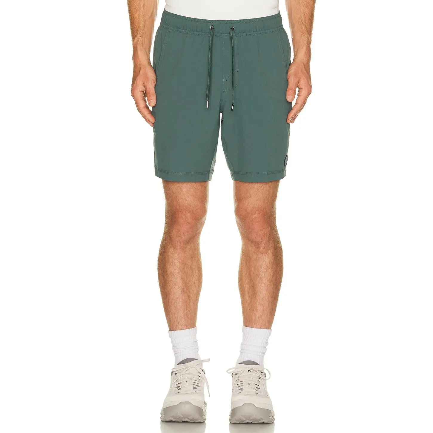 Vuori Kore Lined 7" Lined Short in Agate Green Tonal