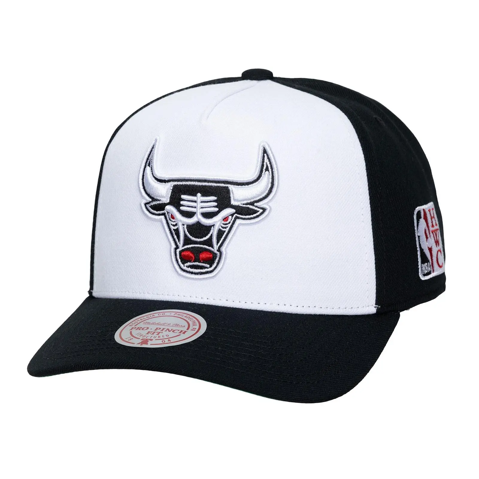 Chicago Bulls White/Black Hardwood Classics Legendary Away Pro Pinch Snapback Hat NBA Throwback Cap Adjustable Fan Gear Mitchell & Ness