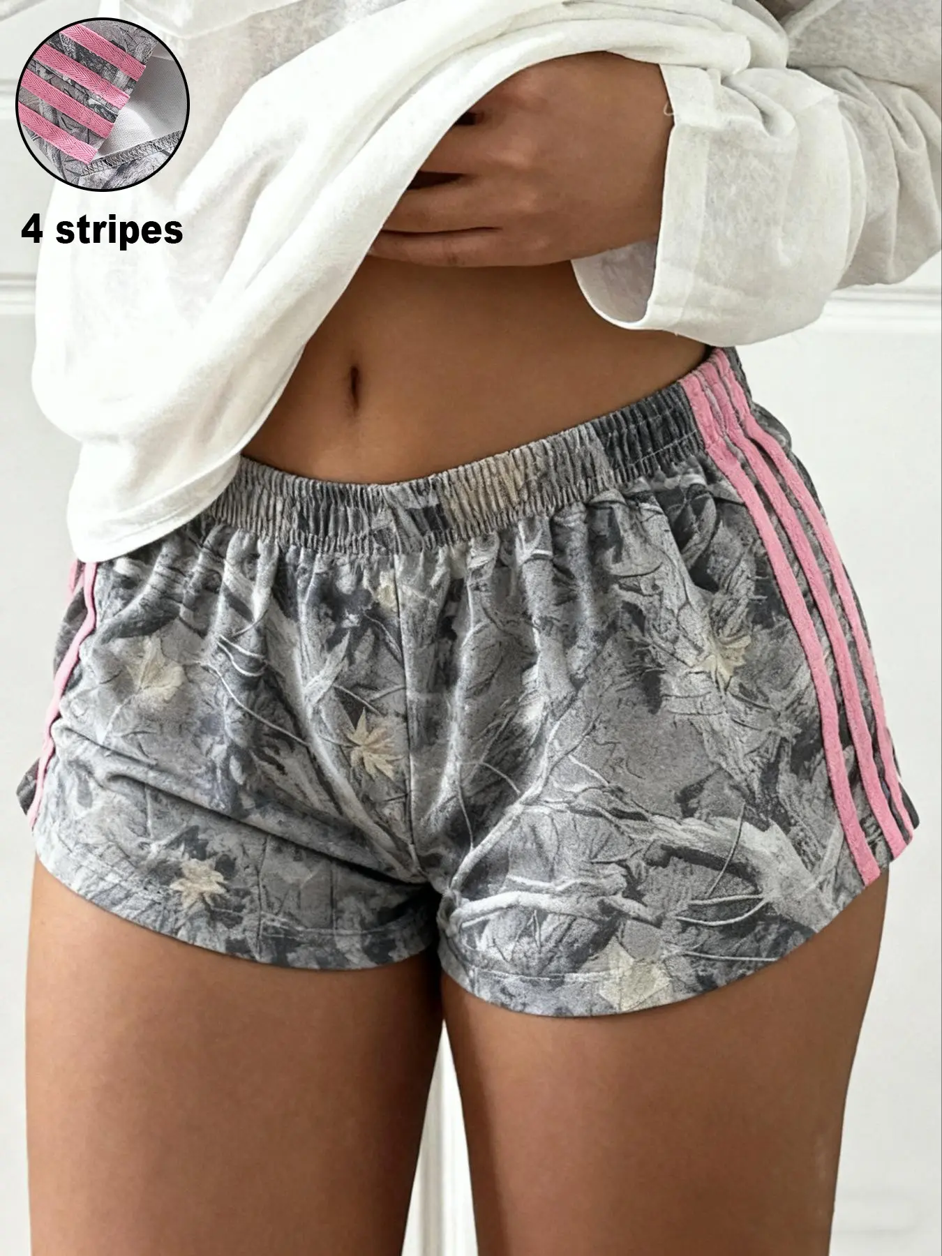 Women's Summer Camo Print Shorts, Camouflage Bottoms, Casual Loose-Fitting Elastic Waist, Side Striped Design, Outdoor Wear, Daily Use