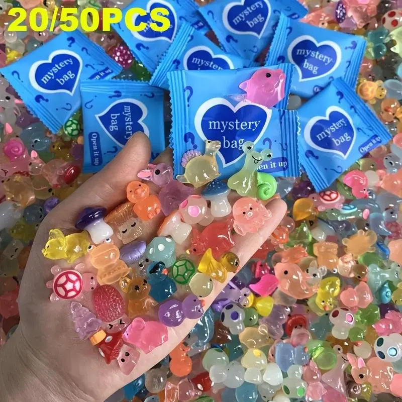 Multicolor 20pcs Mini Glow-in-the-Dark Animal Resin Models Surprise Mystery Bag - Home Decor Statues & Figurines for Dollhouse, Fairy Garden, Birthday Party Gifts, DIY Crafts Ornaments