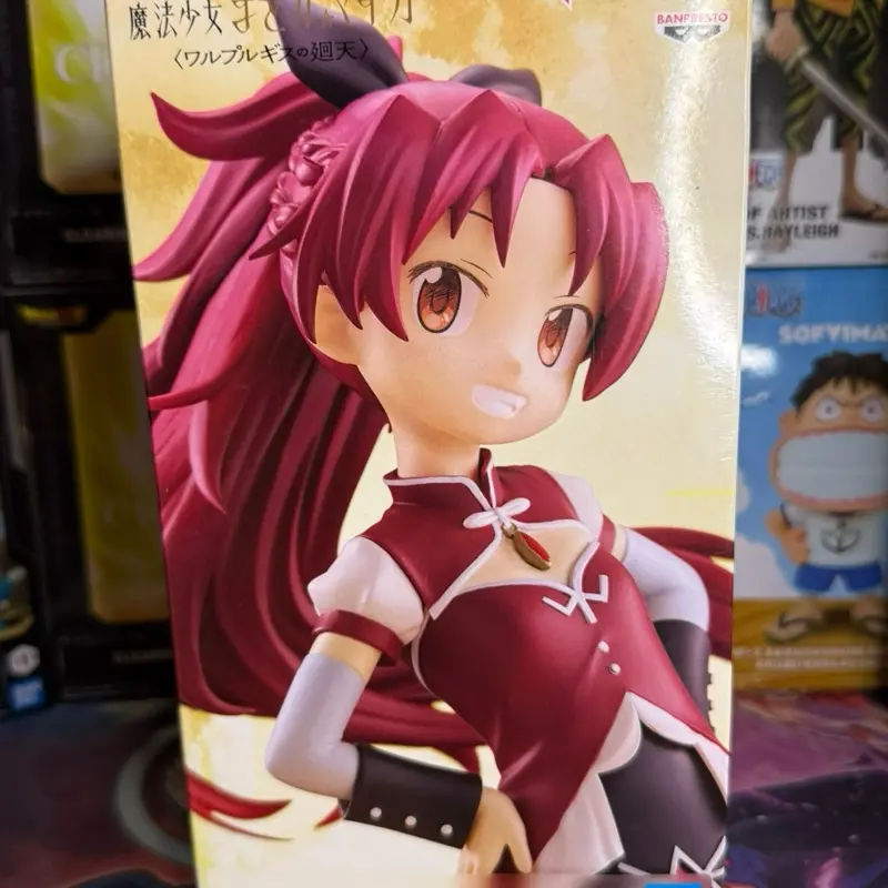 Anime figure madoka magica kyoko sakura figure