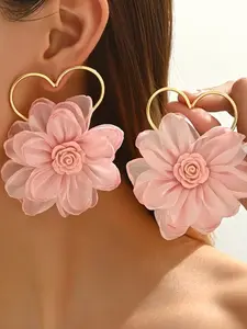 Unique Geometric Heart Flower Earrings for Women, Stylish Jewelry Accessory, Perfect Gift for Her, Elegant and Trendy Design, Heart Shaped Earrings
