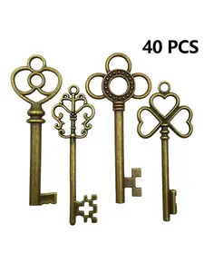 Vintage Skeleton Key Charm Set, 40pcs Handmade Craft Supplies, Party Favors & Gift Decorations (4 Styles X 10 Pieces)