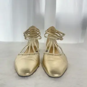 Chanel Gold Cutout Flat Sandals Size 40|21021243 WWL