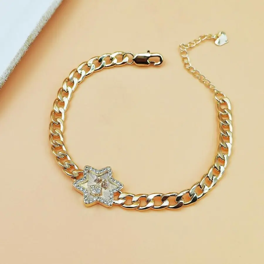 Unisex Bold Chunky Cuban Link Bangle - Pave Rhinestone Decorated, Bronze Finish, Punk Look, Casual Wear Fashion Accessory, High-Quality Chunky Metallic Bracelet