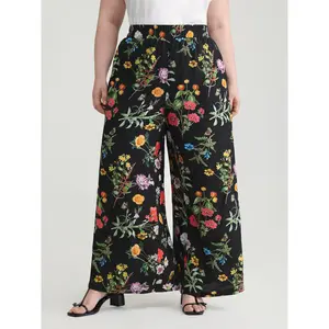 BLOOMCHIC Summer Turn-Up Plus Size Floral Print High Rise Wide-Leg Pants 1x-6x White Smoke & Black 2026 Mother's Day Pick 2026 Summer Vibes