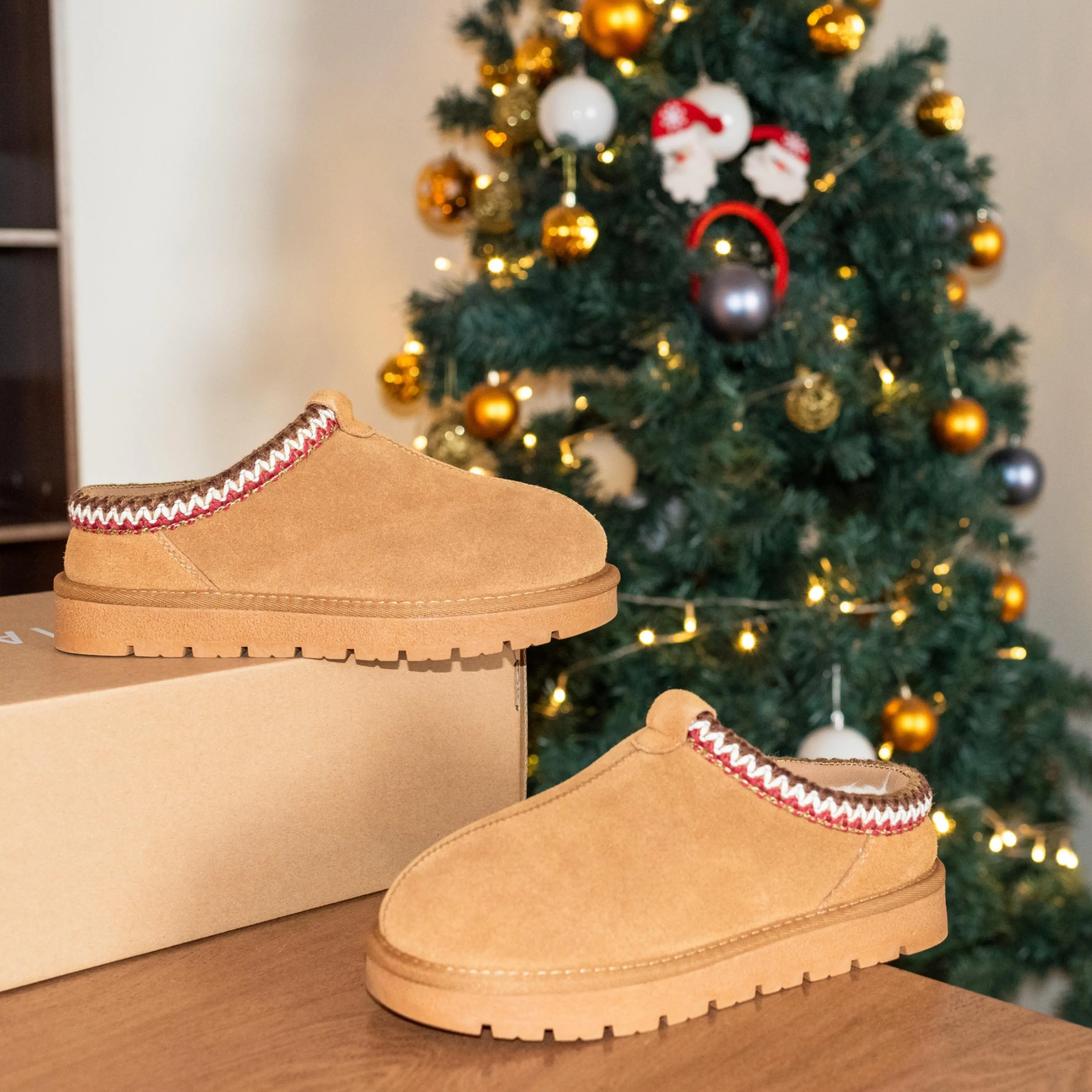 XIXITIAO Plush Look Fuzzy Slide Slippers - Women's & Men's Suede Leather Platform Ankle Boots, Water-Splash-Proof TRP Rubber Sole, Easy to Style Indoor/Outdoor Winter Fall Walking Footwear