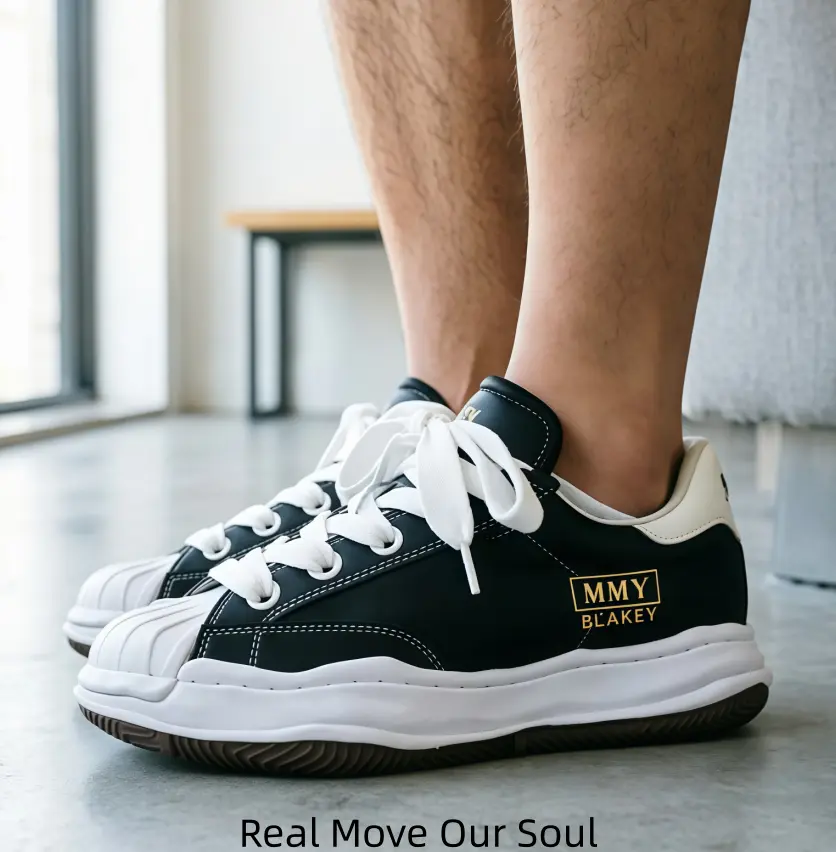 Black Chunky Sole Canvas Sneakers with Distressed Finish & Iconic Melting-Style Platform for Streetwear, Casual Outings, and Daily Wear – Perfect for Trendsetters Seeking Retro Vibe & Height Boost