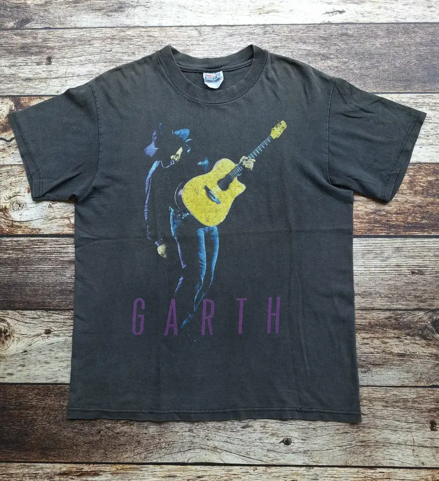 Women's Vintage 90s gath brooks tour Graphic Tshirt - Western Music Festival Casual Summer Streetwear Top, Country Style Gift For Her, Womenswear