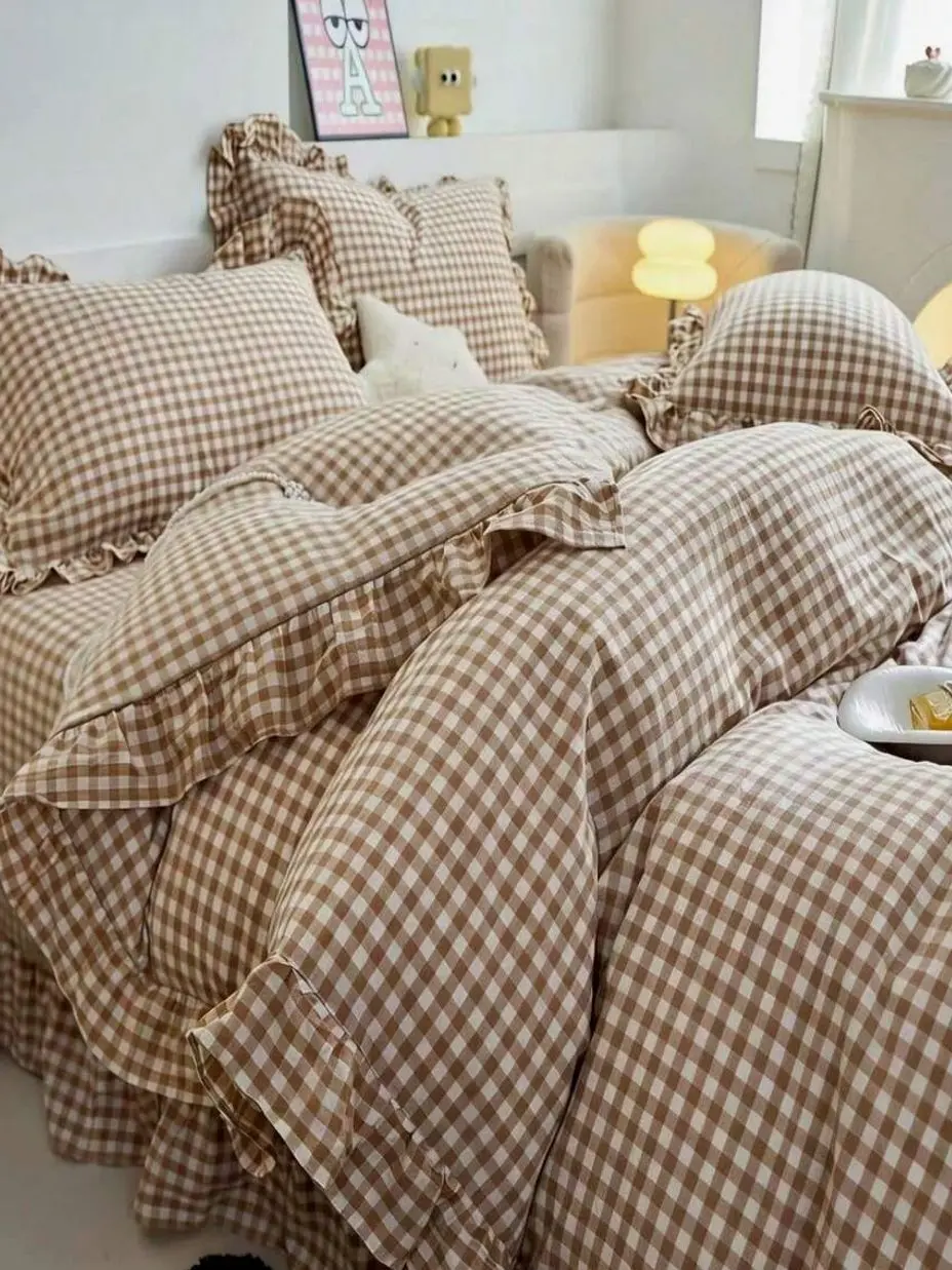 Brown Gingham Ruffle Bedding Set Cute Aesthetic Duvet Cover Soft Korean Style Comforter Bedroom Decor Twin Full Queen King Size Bed Linen
