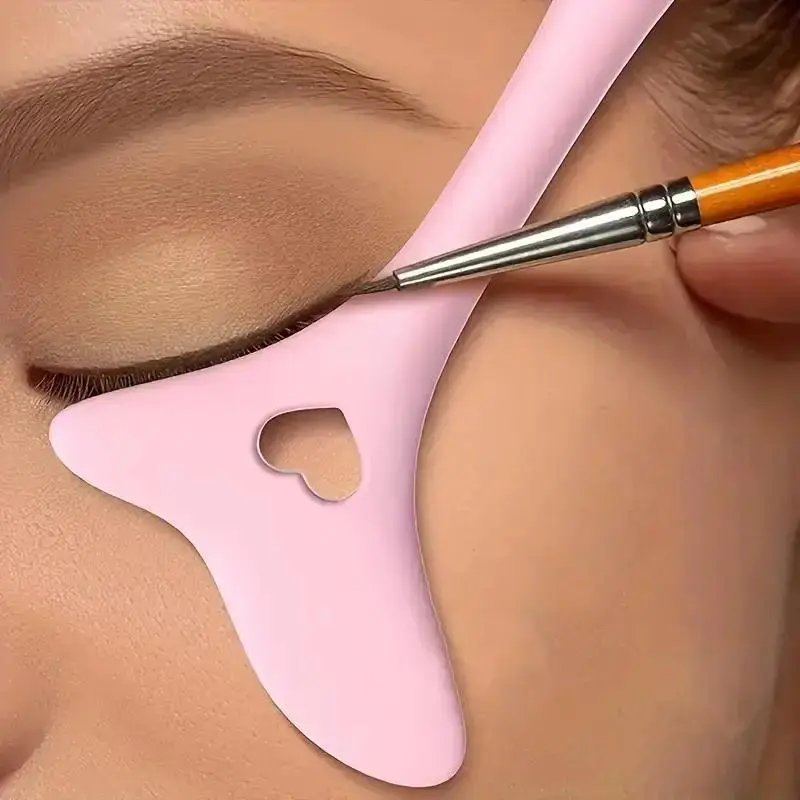 Silicone Makeup Template Tool, Multi-Functional Winged Eyeliner and Lipstick Guide, Easy Application, Heart Design, Flexible Silicone, Beginner Friendly, Beauty Tool