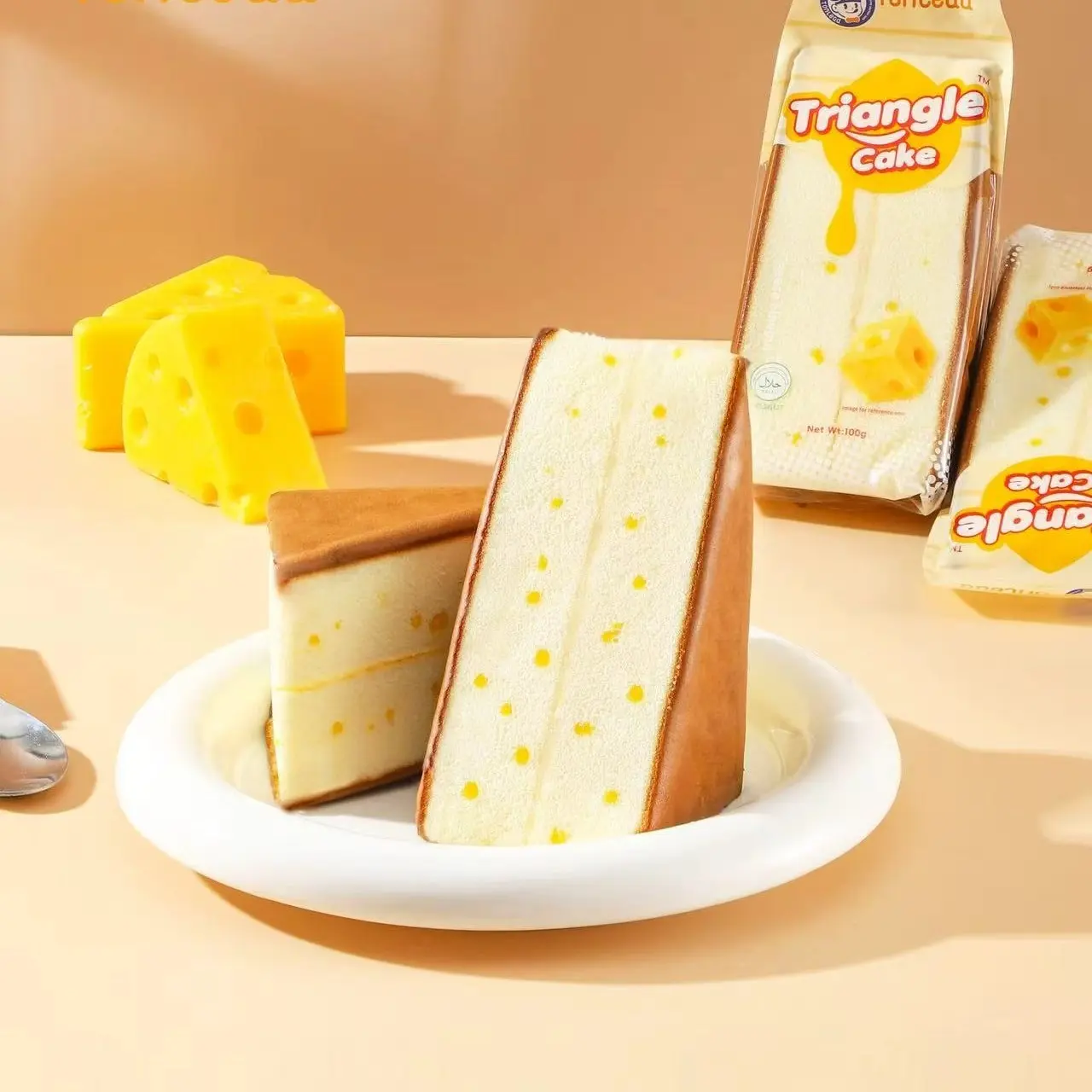 Triangle Cheese Sponge Cake, 2kg (4.4lb), 20 Individually Wrapped Soft Snack Cakes, Ready-to-Eat Bakery Treat for Breakfast, Snacks & Dessert