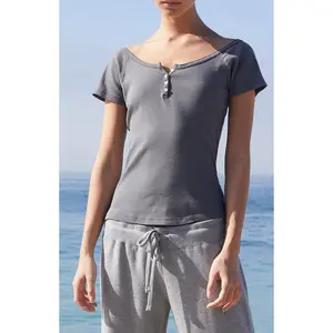 John Galt Women's Gray Button Short Sleeve Top