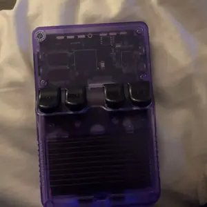 Product Review of R36S Retro Video Handheld Game Console Linux System 3.5 in IPS Screen Built in 3000mAH Battery 32G+64G TF Card Preinstalled Gamess  for Christmas, Thanksgiving, Holiday Gift from B**y b**️