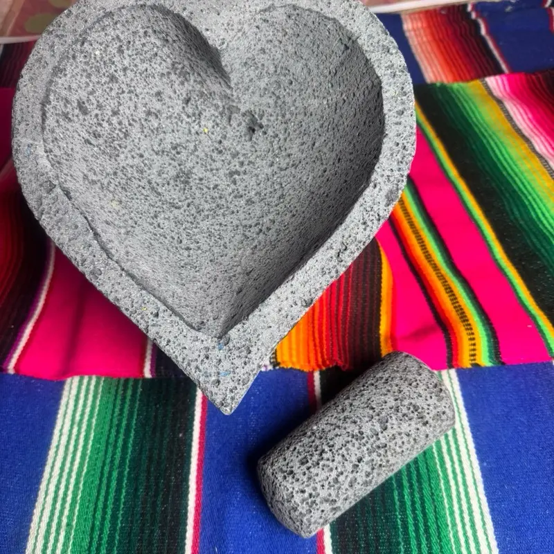 Molcajete corazón 8 sin diseño