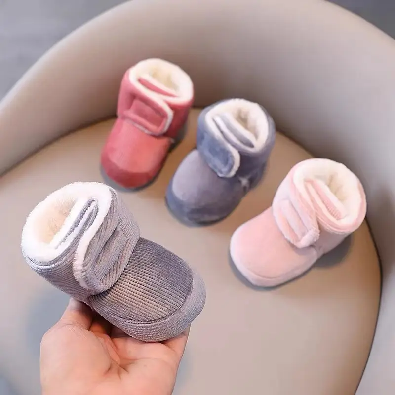 Baby toddler shoes soft and comfortable warm boots for boys and girls.