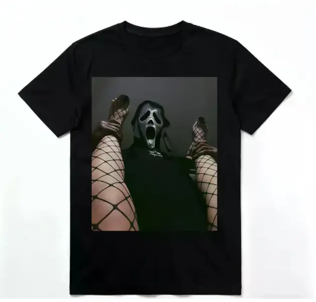 Women's Shortsleeve Top with Edgy Ghostface Graphic, Stylish Streetwear Round Neck Cotton Loose Fit for Alt Horror Fans, Casual, Women's T Shirts, Alt Clothing Women, Horror Lover Gifts
