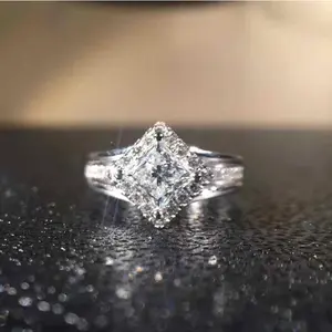 Q646 Princess Cut Diamond Ring White Gold Natural D Color Women's Engagement Ring