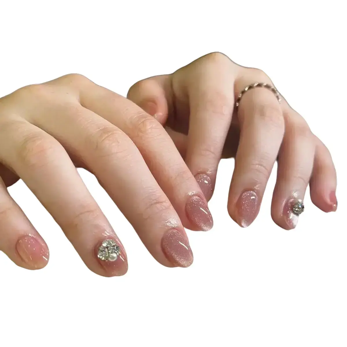 High-end Timeless Elegance Short Oval Nails 24 pcs Reusable Press-on Nails with Sparkling Rhinestones for Everyday Wear