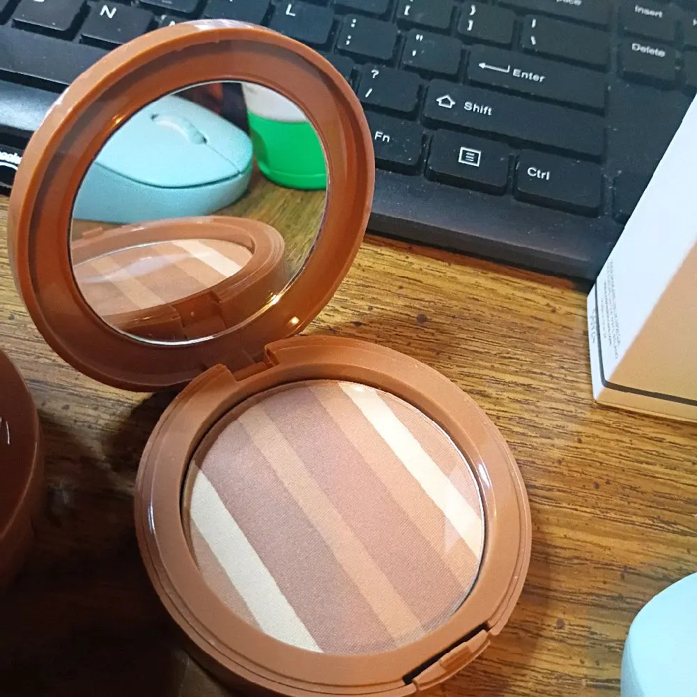 Belle abeaury Bronzer Highlighter Shade Tuscan Sun