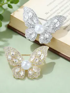 Elegant Rhinestone Butterfly Brooch Fashion Versatile Luxurious Unique Design Suit Coat Decoration Pin, Stylish Accessory for Women