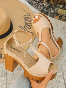 American retro y2k style thick-soled sandals, patent leather, open toe, buckle, chunky heel, waterproof platform, height increase, Strappy Summer Sandals, Women, Footwear