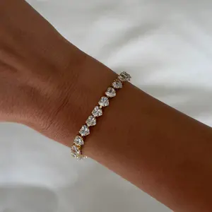 EVRY JEWELS Gold or Silver Plated Women's Fergie Heart Tennis Bracelet