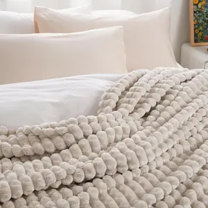 PHF Luxury Soft Fleece Blanket, No Shed No Pilling, 380GSM Fluffy Cozy Blankets for Bed, Lightweight Warm Bedding for Home Decor, Ideal Gift for Women