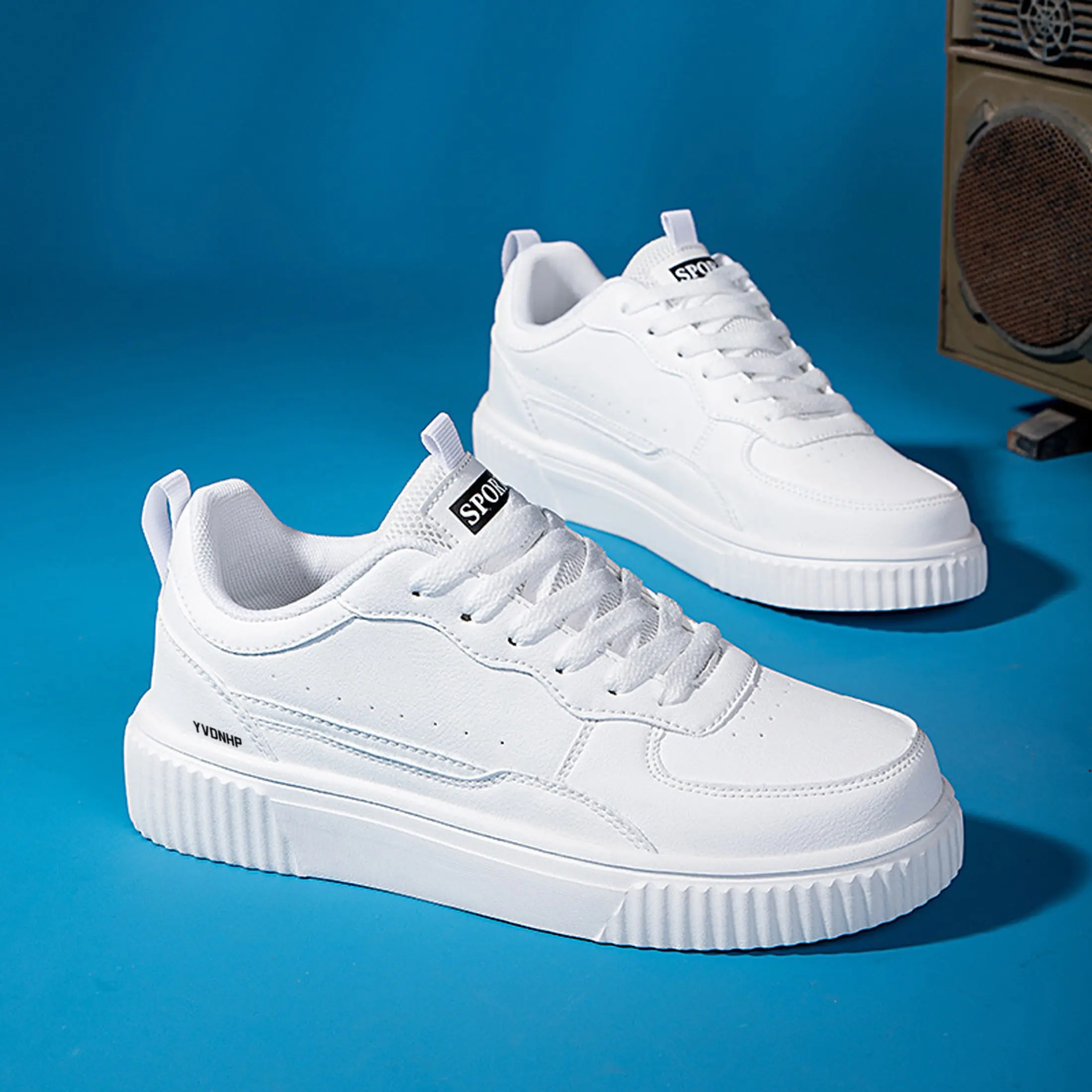 Trendy Platform Sneakers for Women Stylish Lace-Up Casual Shoes Breathable Comfort Daily Wear
