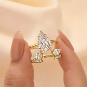 Maxine CZ 4.0ct Pear Cut Insert Engagement Ring Set,Bridal Ring Set,5A Cubic Zirconia Women's Ring Jewelry,Wedding Ring Set for Daily,Travel,Proposal,Birthday,Anniversary