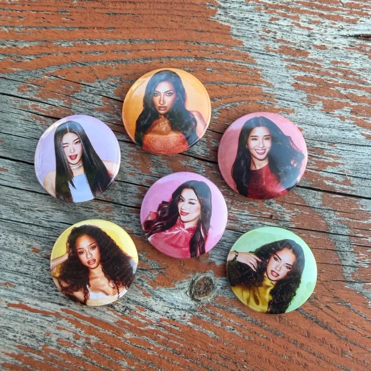 6 ops KATSEYE Members Mini Button Pin| K-Pop Fans Gifts