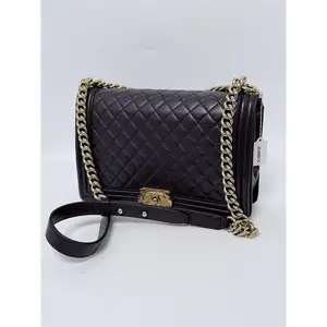 Pre-owned CHANEL Leather Crossbody Bags Monogram Diamond Quilted Medium Boy Flap Shoulder Bag Burgundy JE489CC