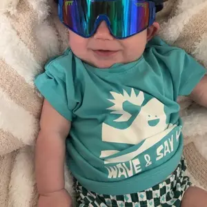 The Leonardo Baby Vipes Blue-Green Lens Sports Sunglasses in Blue
