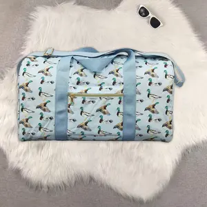 New Clothes Olive Camo Duck Travel Duffel Bag with Stripe Strap Hunting Weekender Bag for Men And Women