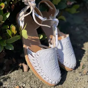 Mexico - White Tooled Flat Lace Up PREORDER