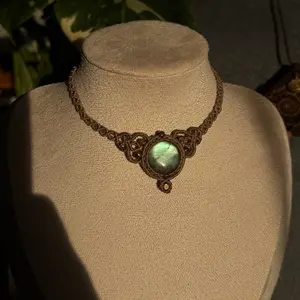Green Labradorite Macrame handmade necklace