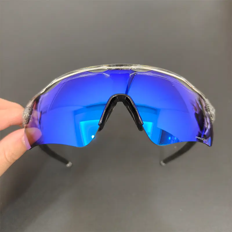 Radar-A3-Transparent Frame / Blue lens