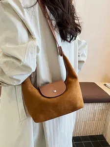 Retro Rivet Decoration Niche Design Embellished Shoulder Bag, HollowMetal Eyelet Motorcycle Style Rock High-Value Crossbody BagFashionable And Personality Underarm Bag, Punk Style MetalHandbag, Suitable For Music Festival Concerts, Casual Trendy Bag