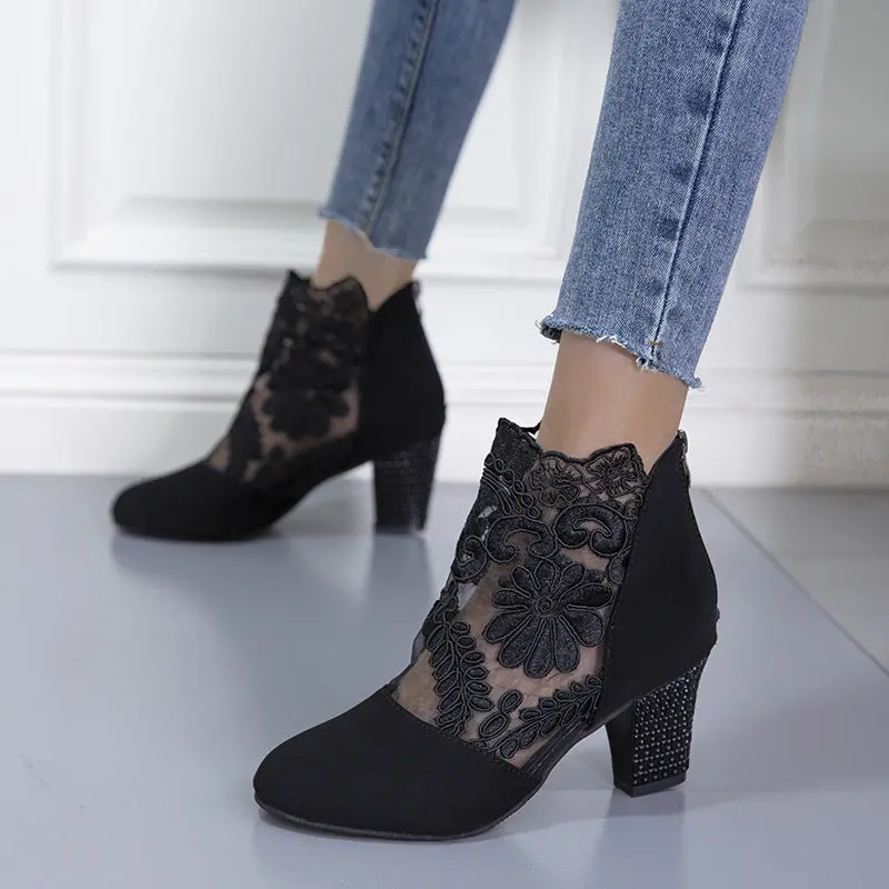 Lace Mesh High-Heeled Sandals Women European and American Style Round Toe Chunky Heel Roman Sandals Wholesale