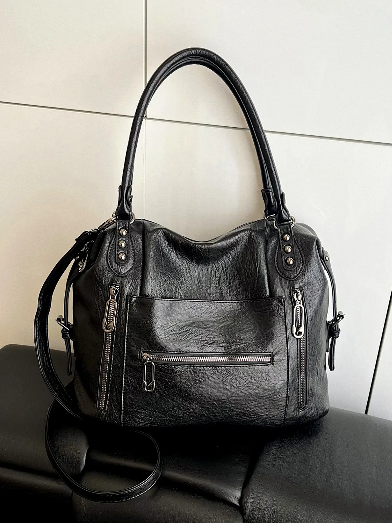 Niche design punk style handbag tote bag, shoulder bag, Embellished shoulder bag, street style rivet decoration multi-zipper pocket crossbody bag, multi-color optional, Daily Commuter Bag, suitable for daily commuting, shopping, etc., Hobo Shoulder Bag