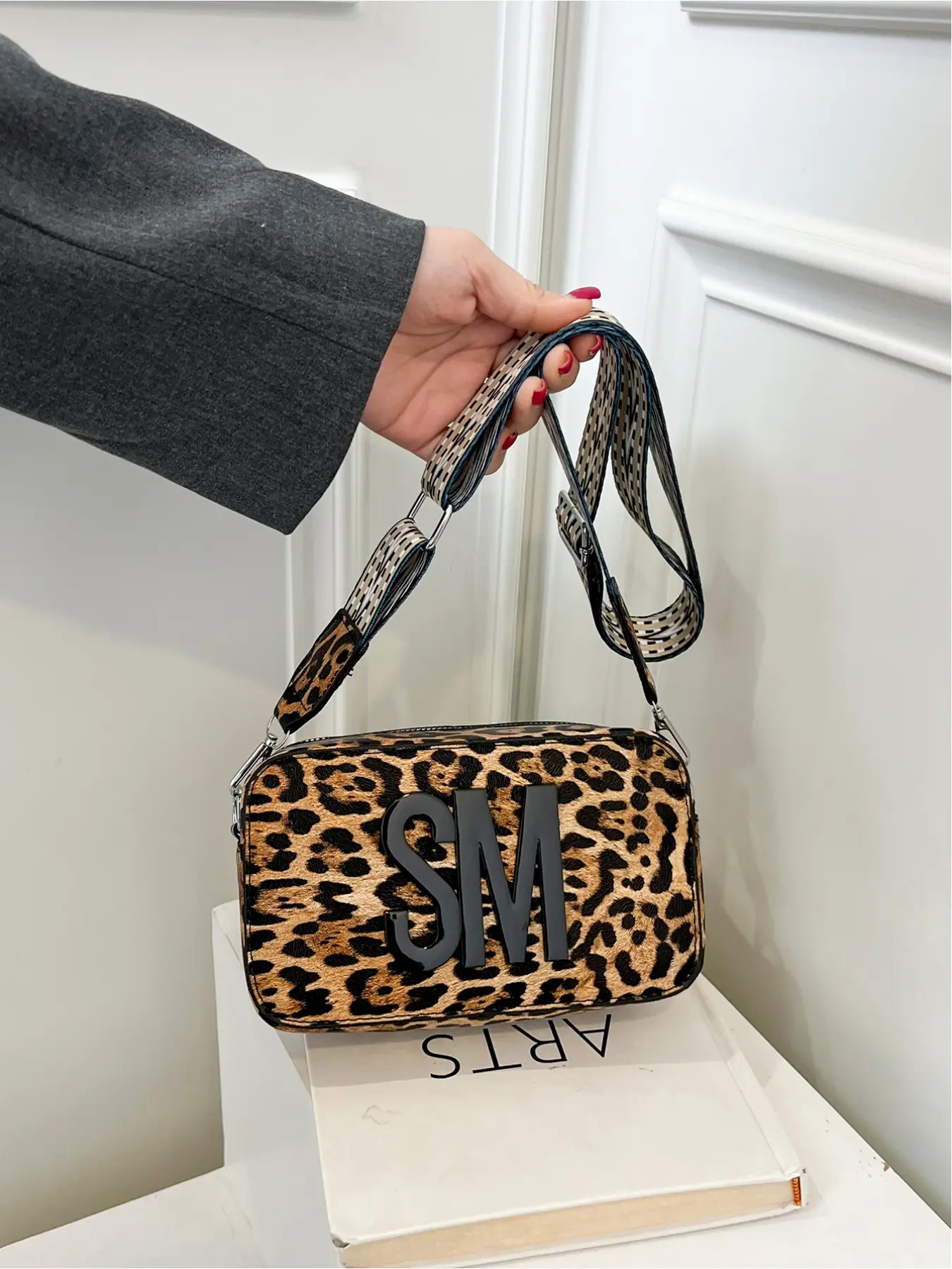 Fashionable Leopard Print Shoulder Bag, Simple Casual Small Square Crossbody Bag for Women, Outdoor Commuting Purse