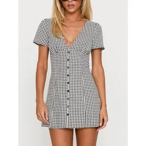 Women's checkered printed V-neck dress, casual and fashionable short sleeved button up dress, suitable for daily wear, all season women's clothingRAIMENTRY