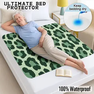 Leopard Print Waterproof Mattress Protector, Reusable Washable Bed Pad, Suitable for Adults & Pets, Bedroom Sofa Pet Bed Protection
