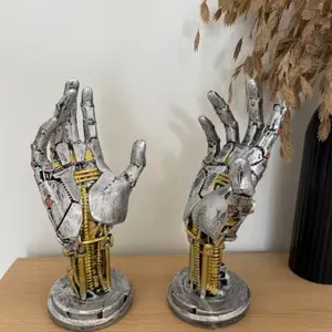 Cyberpunk Creative Mechanical Hand Game Controller Stand, Multi-Functional Desktop Organizer for Controllers and Phones, Christmas Gift